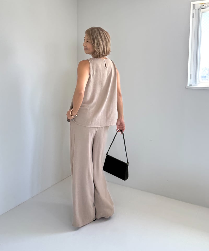 ノースリセットアップ【Beige/Black 全2色】 | ABEREI