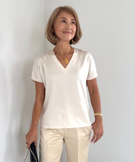 上品シルキートップス【Ivory/Brown 全２色】
