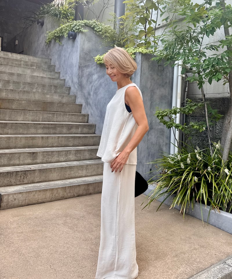 HOT ITEM 新色ノースリセットアップ | ABEREI