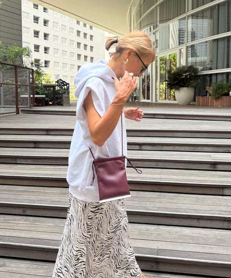 LOGOフーディトップス【 Light gray/Black全２色 】