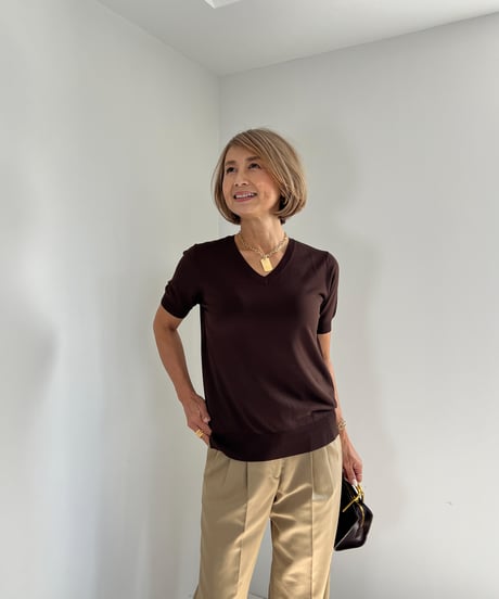 Vネック半袖ニットトップス【 Brown/White/Black 全3色 】