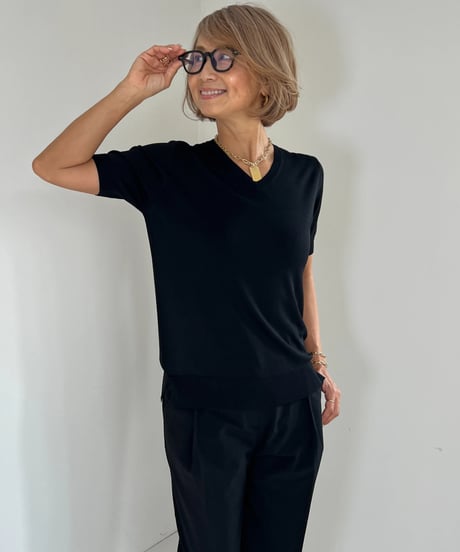 Vネック半袖ニットトップス【 Brown/White/Black 全3色 】