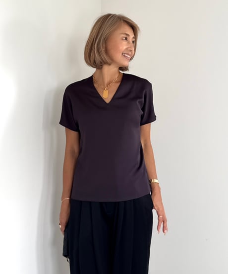上品シルキートップス【Ivory/Brown 全２色】