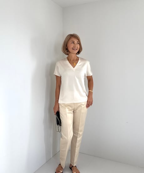 上品シルキートップス【Ivory/Brown 全２色】