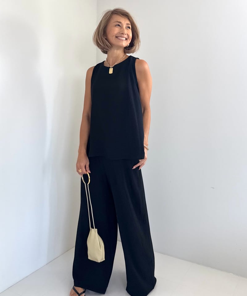 ブラック ノースリーブ セットアップ ノースリセットアップ【Beige/Black 全2色】 | ABEREI