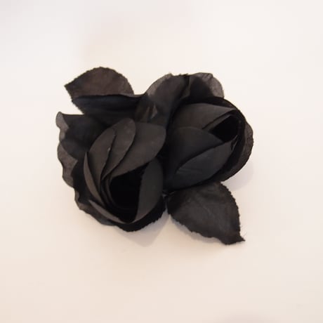 Bouton de rose double（ブラック）No.8453-001