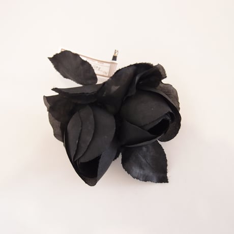 Bouton de rose double（ブラック）No.8453-001