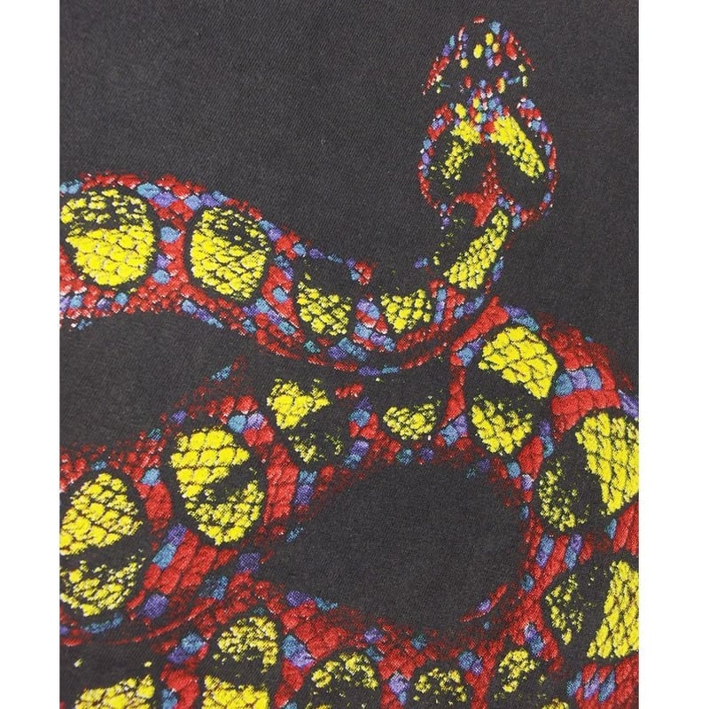 マールボロ Tシャツ ブラック ポケ付き Snake Pass スネークパス