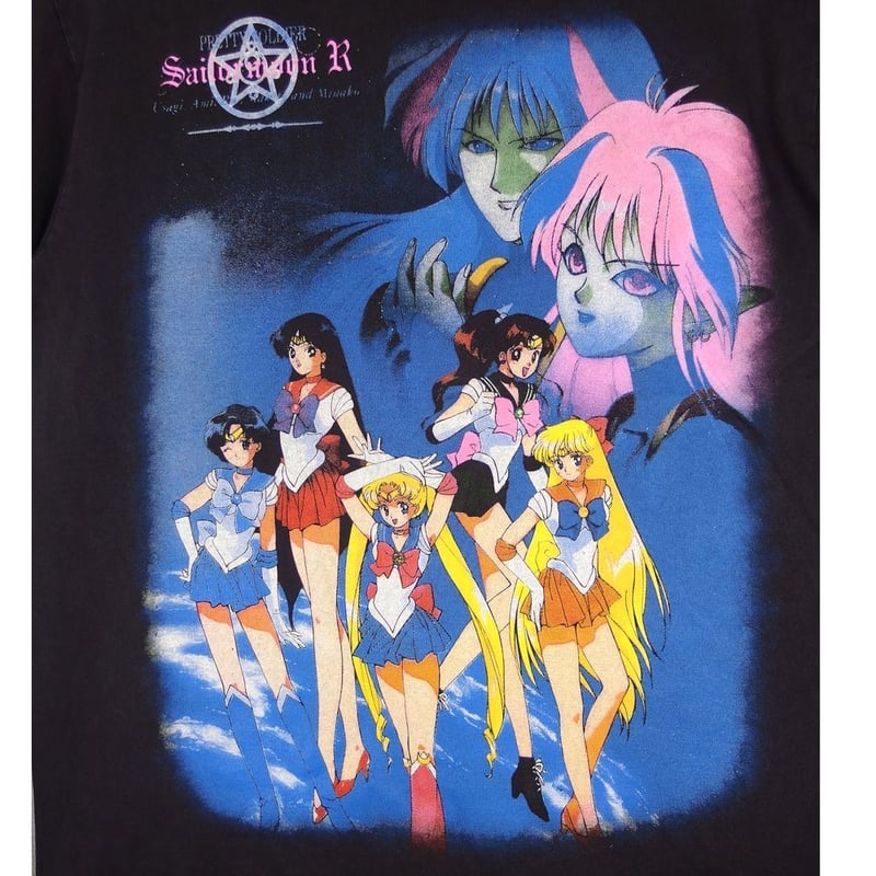 【レア】美少女戦士セーラームーン10戦士　USJ Tシャツ　平成レトロ　アニメ レア】美少女戦士セーラームーン10戦士 USJ Tシャツ 平成レトロ