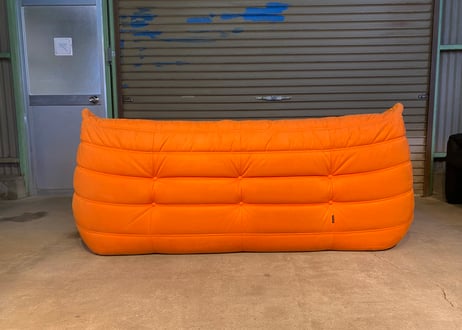 LIGNEROSET リーン・ロゼ TOGO トーゴ ソファ 3人掛け オレンジ系カラー/トリプルソファ