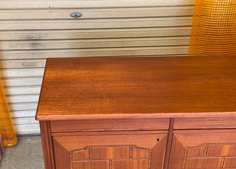 Nordic Vintage / Sideboard / Teak
