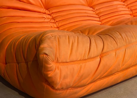 LIGNEROSET リーン・ロゼ TOGO トーゴ ソファ 3人掛け オレンジ系カラー/トリプルソファ
