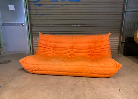 LIGNEROSET リーン・ロゼ TOGO トーゴ ソファ 3人掛け オレンジ系カラー/トリプルソファ