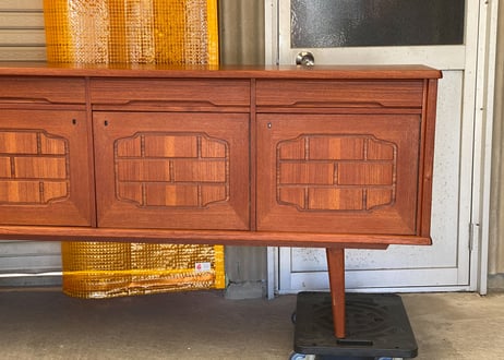 Nordic Vintage / Sideboard / Teak
