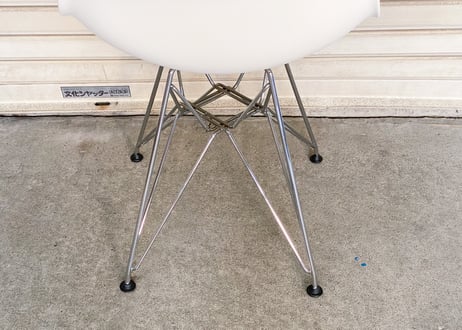 Herman Miller/ハーマンミラー/イームズ/プラスチックシェル サイドチェア/シートパッド付 / ワイヤーベース （Vitra × Herman Miller Wネーム）②