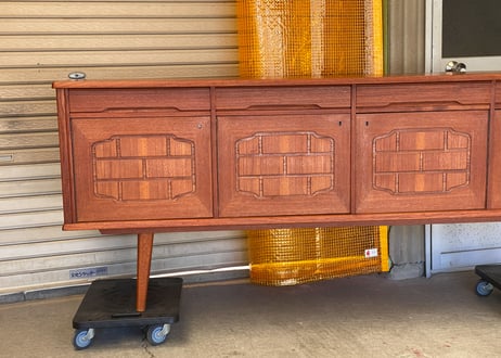 Nordic Vintage / Sideboard / Teak