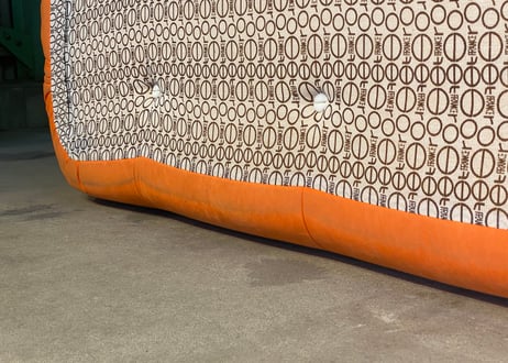 LIGNEROSET リーン・ロゼ TOGO トーゴ ソファ 3人掛け オレンジ系カラー/トリプルソファ
