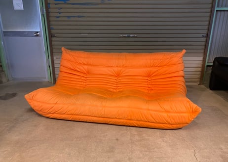 LIGNEROSET リーン・ロゼ TOGO トーゴ ソファ 3人掛け オレンジ系カラー/トリプルソファ