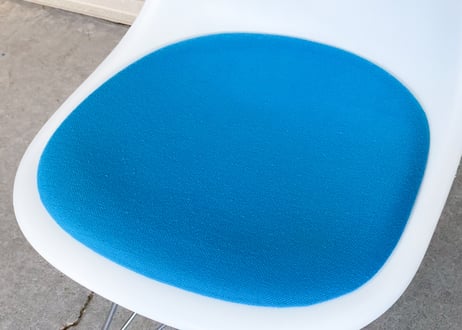 Herman Miller/ハーマンミラー/イームズ/プラスチックシェル サイドチェア/シートパッド付 / ワイヤーベース （Vitra × Herman Miller Wネーム）②