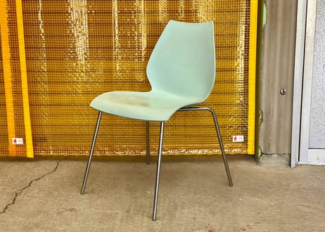 【Kartell】MAUI マウイチェア（ヴィコ・マジストレッティ）