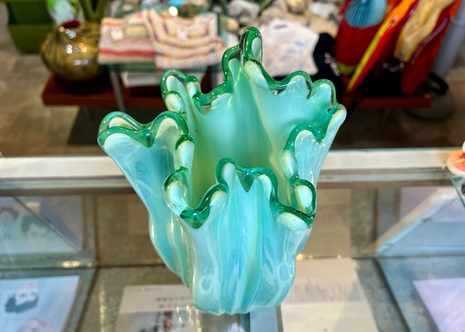 6a337f27d1f9230d9d23b2be