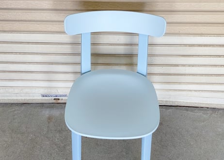Vitra / APC (All Plastic Chair) / Sky Blue / Jasper Morrison