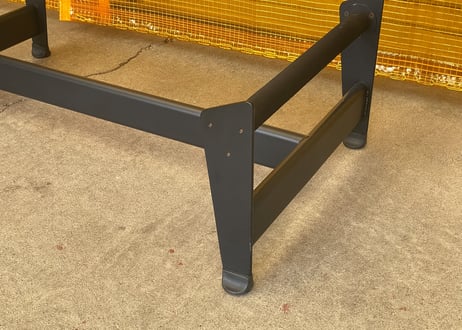 ル・コルビュジエ LC4 Chaise Lounge（ポニースキン/ IDC大塚家具
