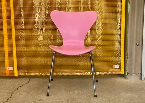 【FRITZ HANSEN】Series 7 Chair / セブンチェア（ピンク）