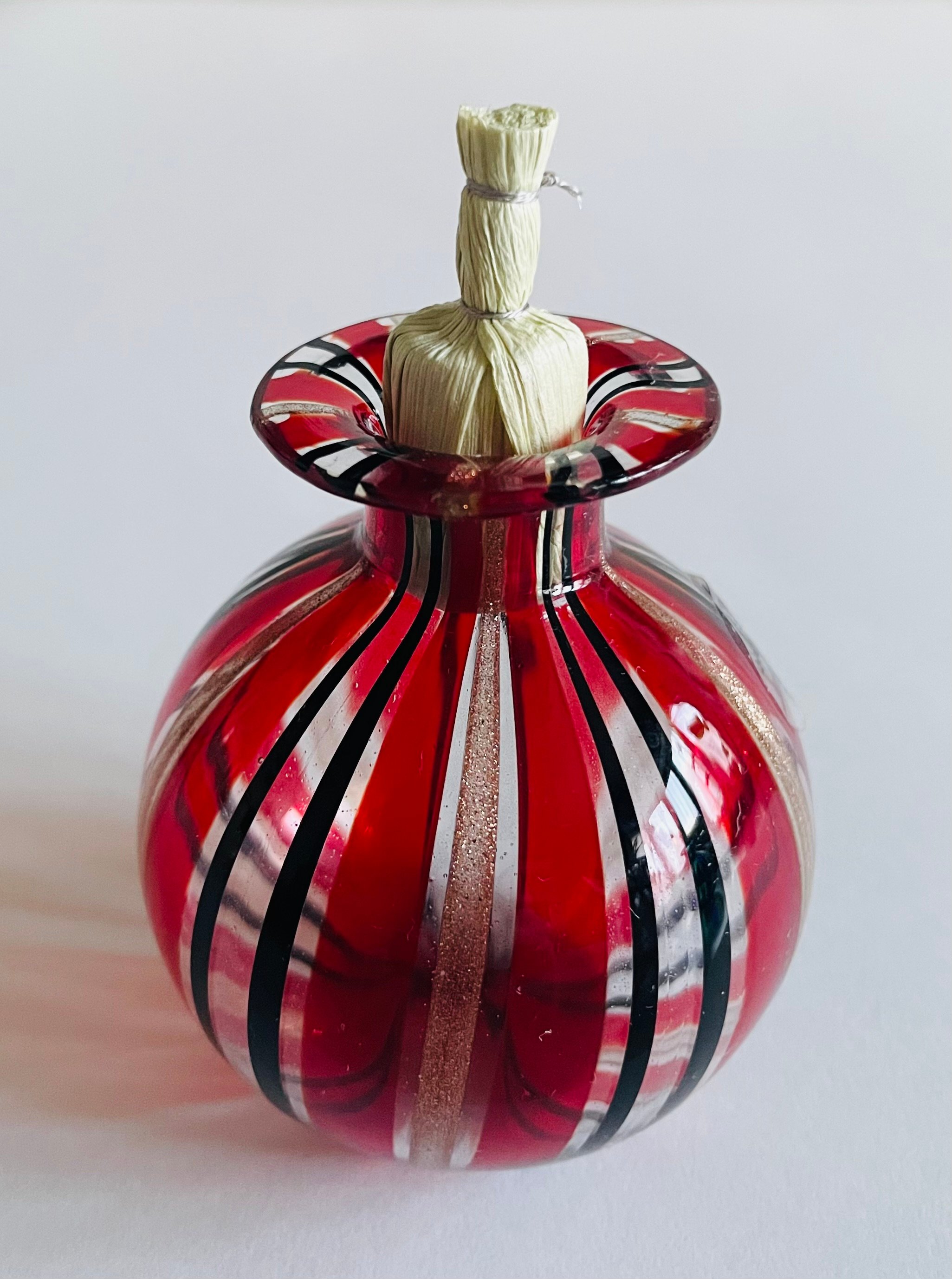 美品】イタリア製 ムラーノ 一輪挿し 見立て振出 手作り菅蓋風蓋付き