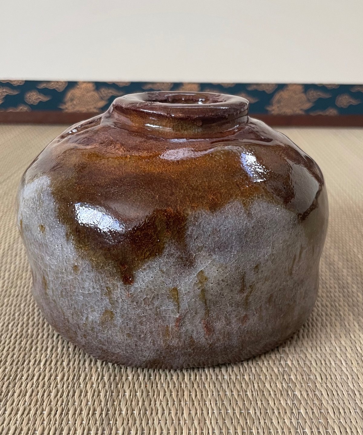 桐共箱 美品】在銘 大藪窯 岩村与詩夫造 大樋焼 おおひやき 茶碗
