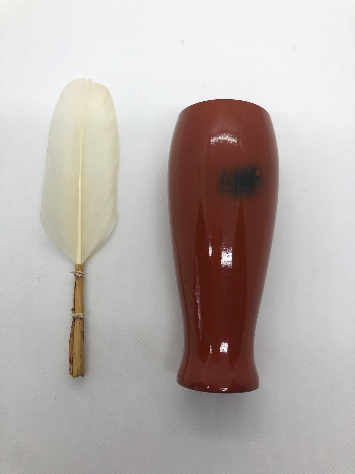 美品】根来塗り布目風茶箱/根来塗り平棗・茶筅筒・香合・羽箒セット