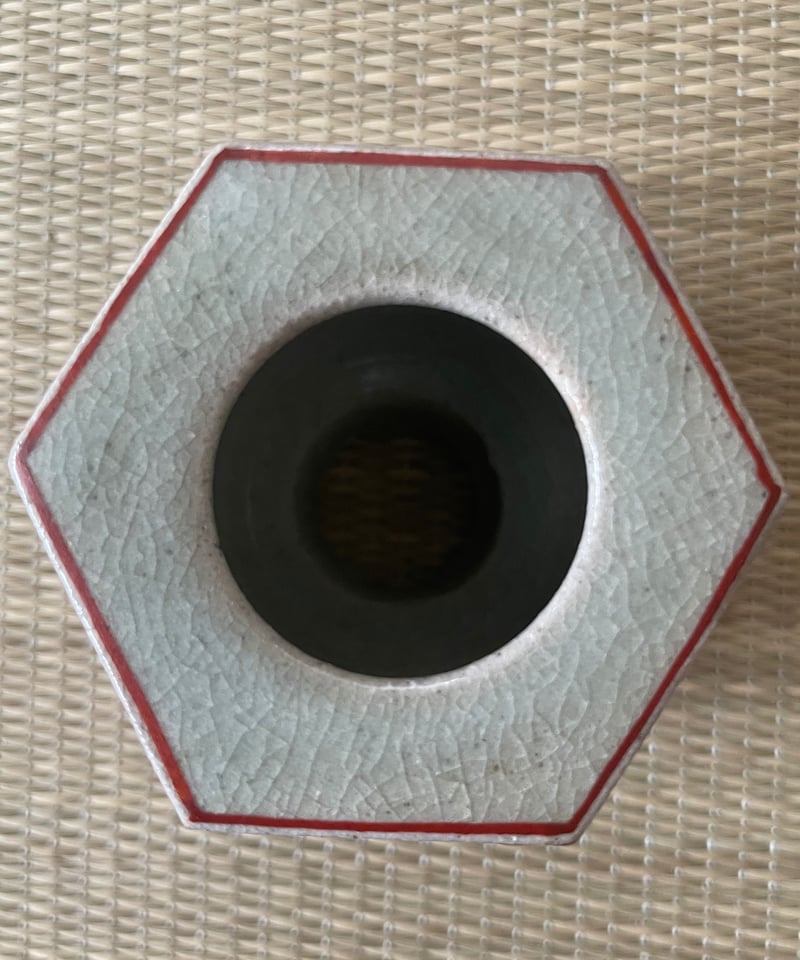 美品 桐共箱 栞つき】在銘 渋草柳三造 胡錦亀甲 蓋置 渋草焼 | ginyoudo