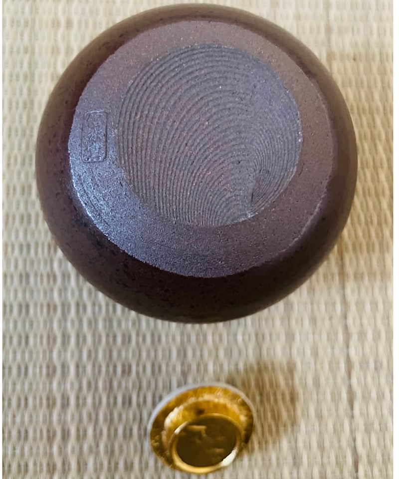 桐共箱 名物裂仕覆付美品】信水窯 丹波茄子茶入 笹蔓緞子 | ginyoudo