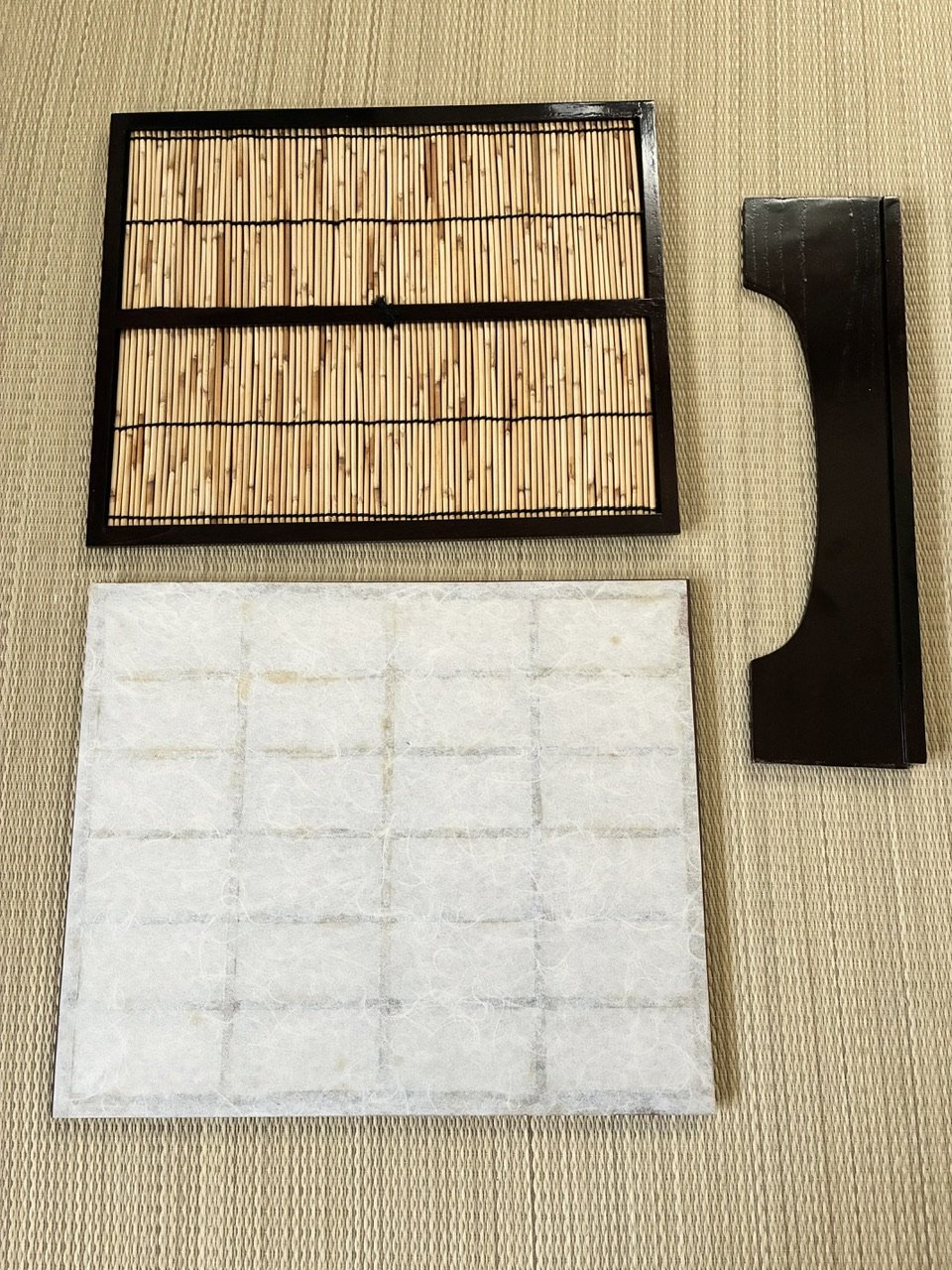 茶道用棚】組み立て式 吉野棚 園能斎好み 溜塗 | ginyoudo