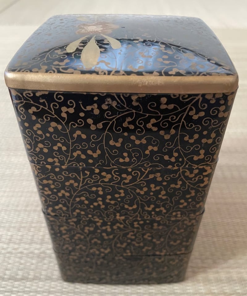 元箱付き】雛道具 重箱と重箱台セット | ginyoudo