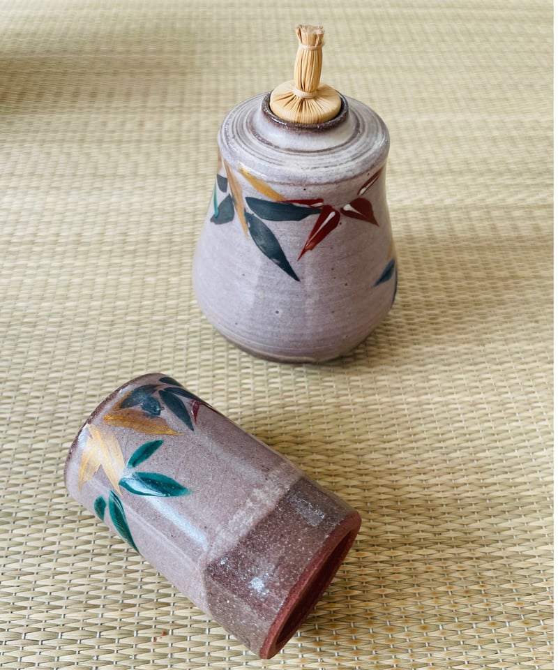 美品 在銘】茶箱用 仁清写し 茶碗 振出 茶巾筒三点セット | ginyoudo 美品 在銘】茶箱用 仁清写し 茶碗 振出 茶巾筒三点セット | ginyoudo
