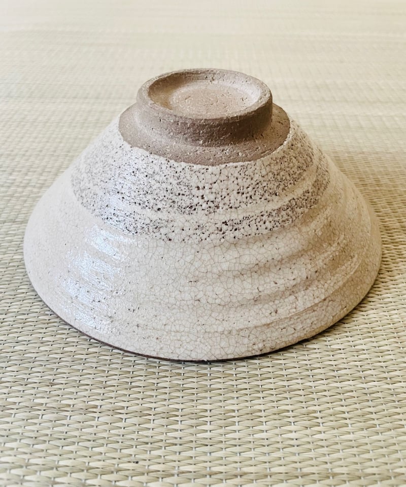 美品 桐共箱付】在銘 松本鉄山造 鐵山 唐津 平茶碗 夏茶碗 | ginyoudo