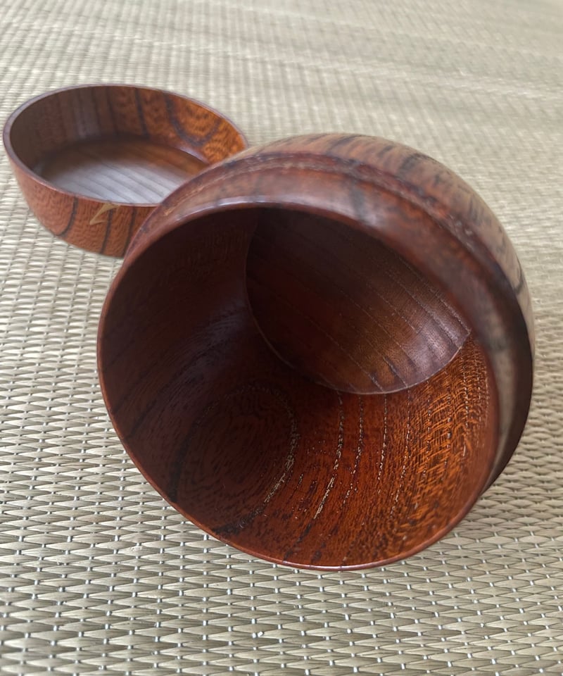 美品】拭漆 欅 胴張棗 ツボツボ文様に五葉の松 | ginyoudo