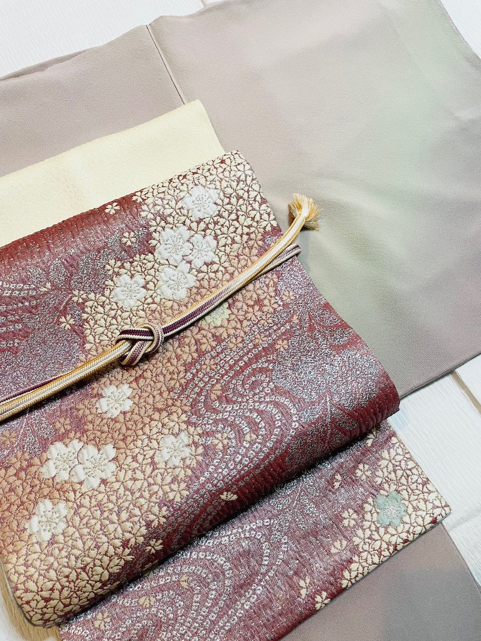 正絹 袋帯】桜 流水 雲幻暈かし文様 六通 袋帯 | ginyoudo