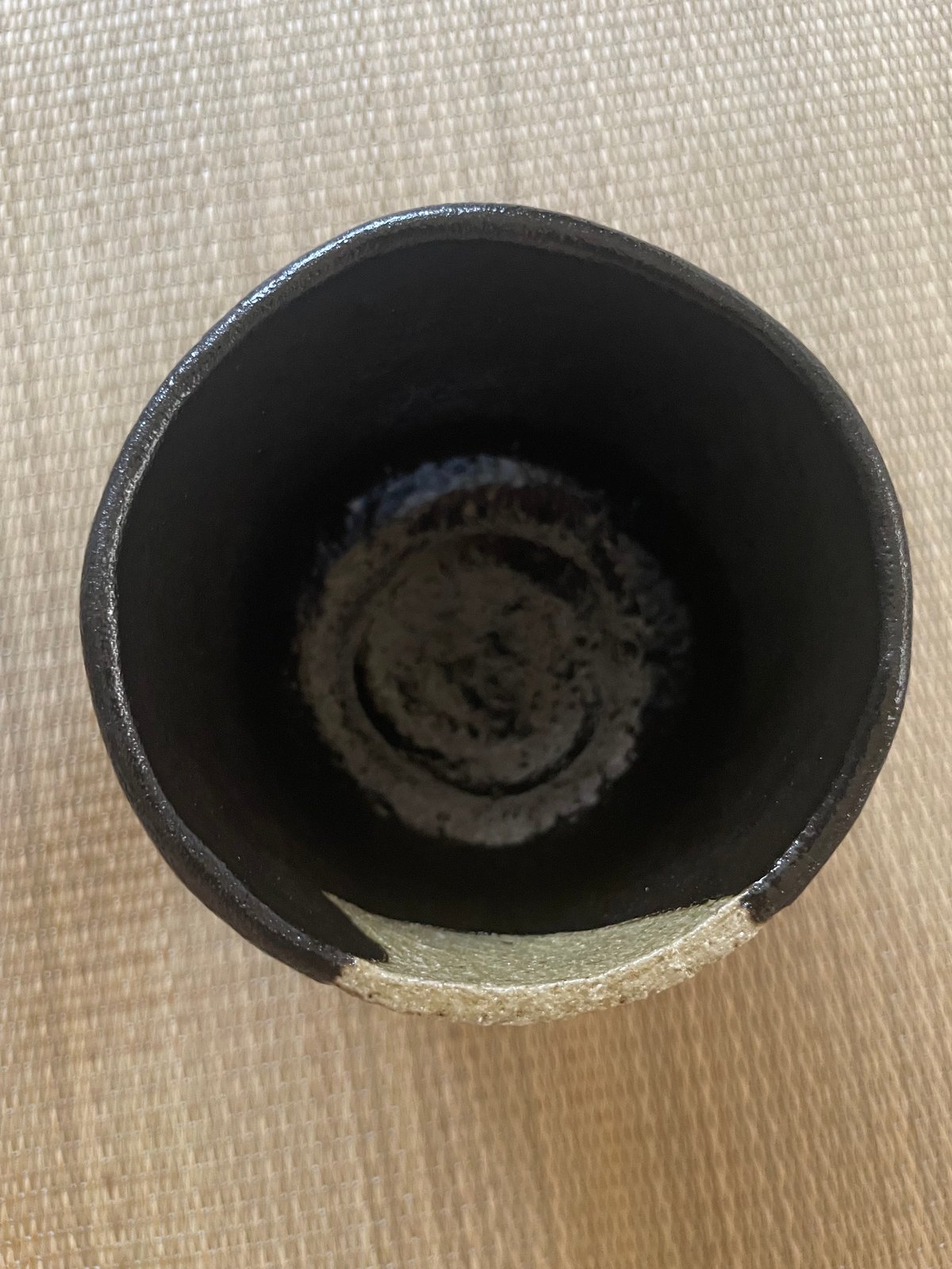 美品】桐共箱付 桂楽造 空中作写し 寒月茶碗 筒茶碗 楽茶碗 | ginyoudo