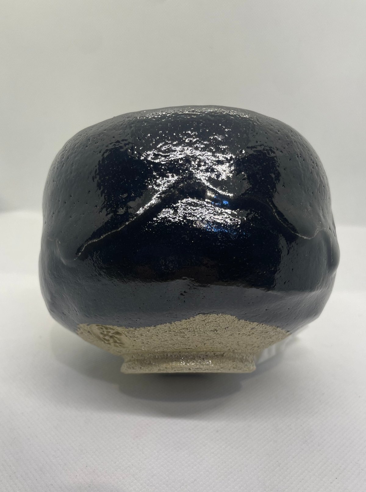 美品・在銘/共箱付】佐々木 昭楽造 黒楽 黒楽帯釉 抹茶茶碗 | ginyoudo