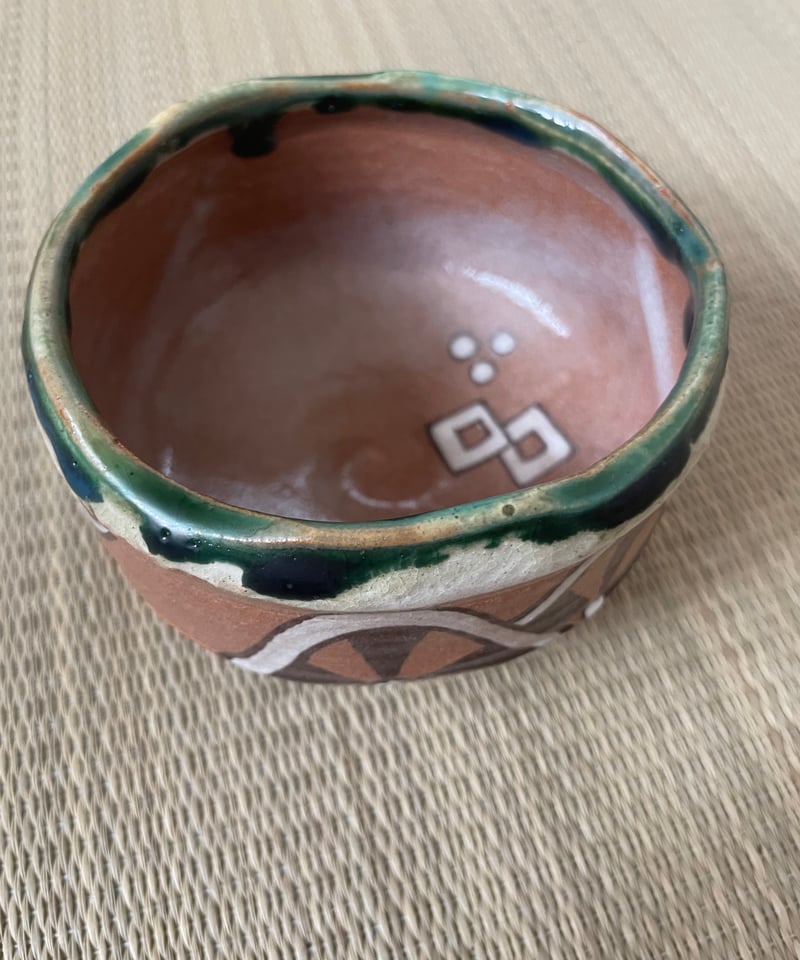 美品 紙共箱 栞付】在銘源彦造 菊泉窯 織部小茶碗 赤織部 | ginyoudo