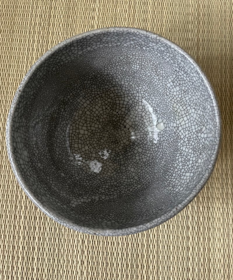 在銘】鳳山造 貫入 抹茶茶碗 グレー | ginyoudo