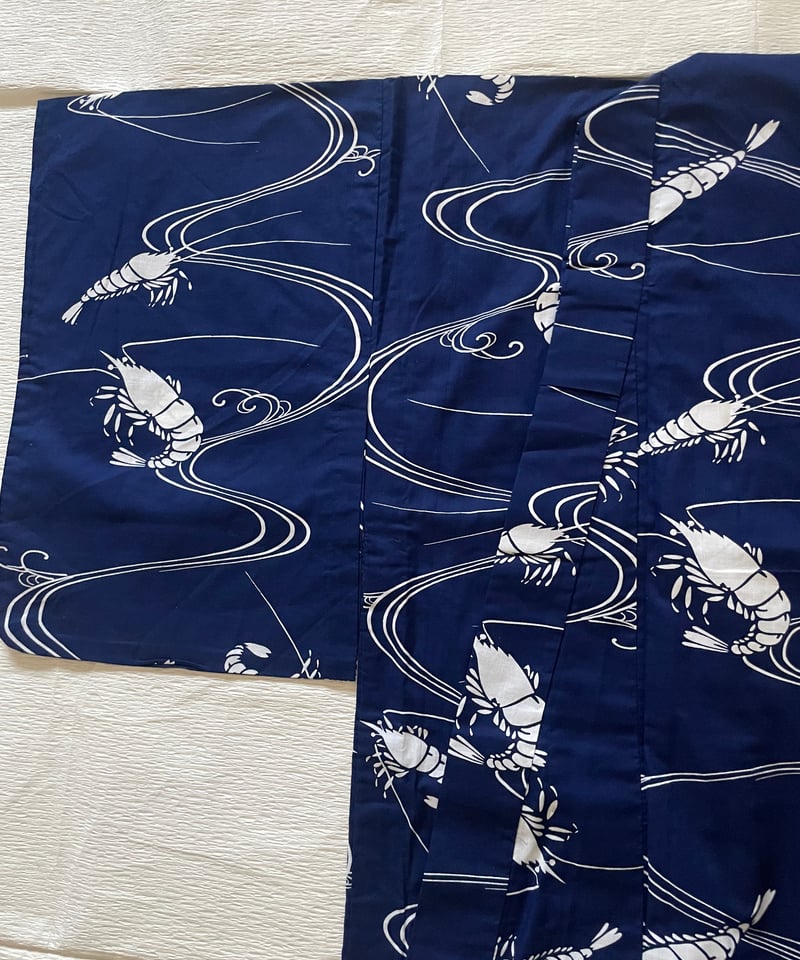 未使用品　綿　コーマ　本染浴衣　夏物　藍染153.5裄62 紺　菖蒲　流水柄 美品 希少柄】本染 海老流水文様 綿コーマ 浴衣 紺 | ginyoudo