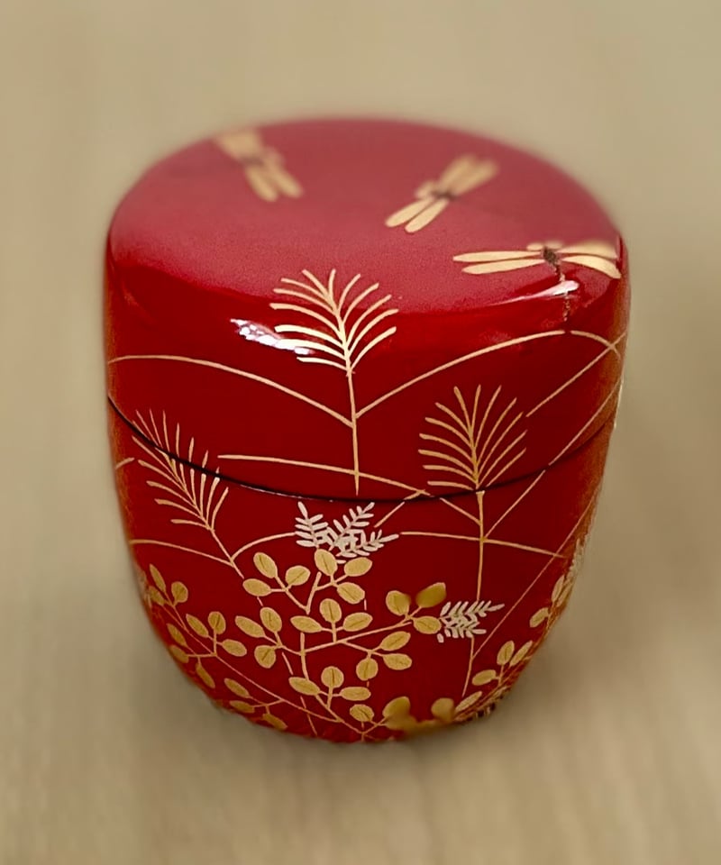 木製 漆塗り】トンボ秋草（芒とハギ）絵図 蒔絵 中棗赤 | ginyoudo