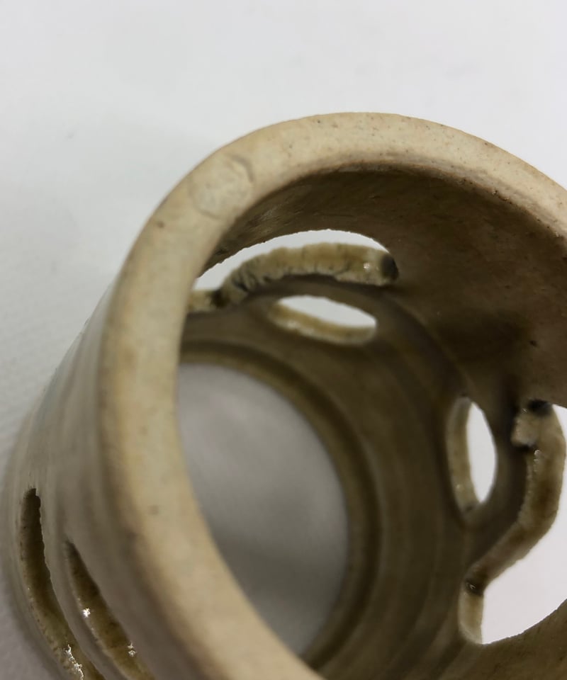 美品 在銘・桐共箱付き】山口茂 黄瀬戸 つぼつぼ文様 蓋置 | ginyoudo