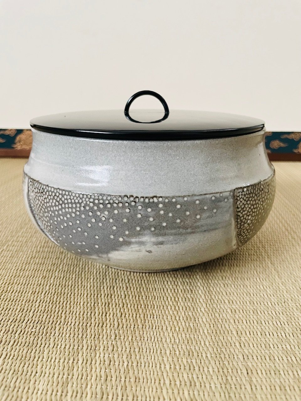 美品 桐共箱付】在銘 寄窯 高垣篤造 象嵌 平水指 | ginyoudo