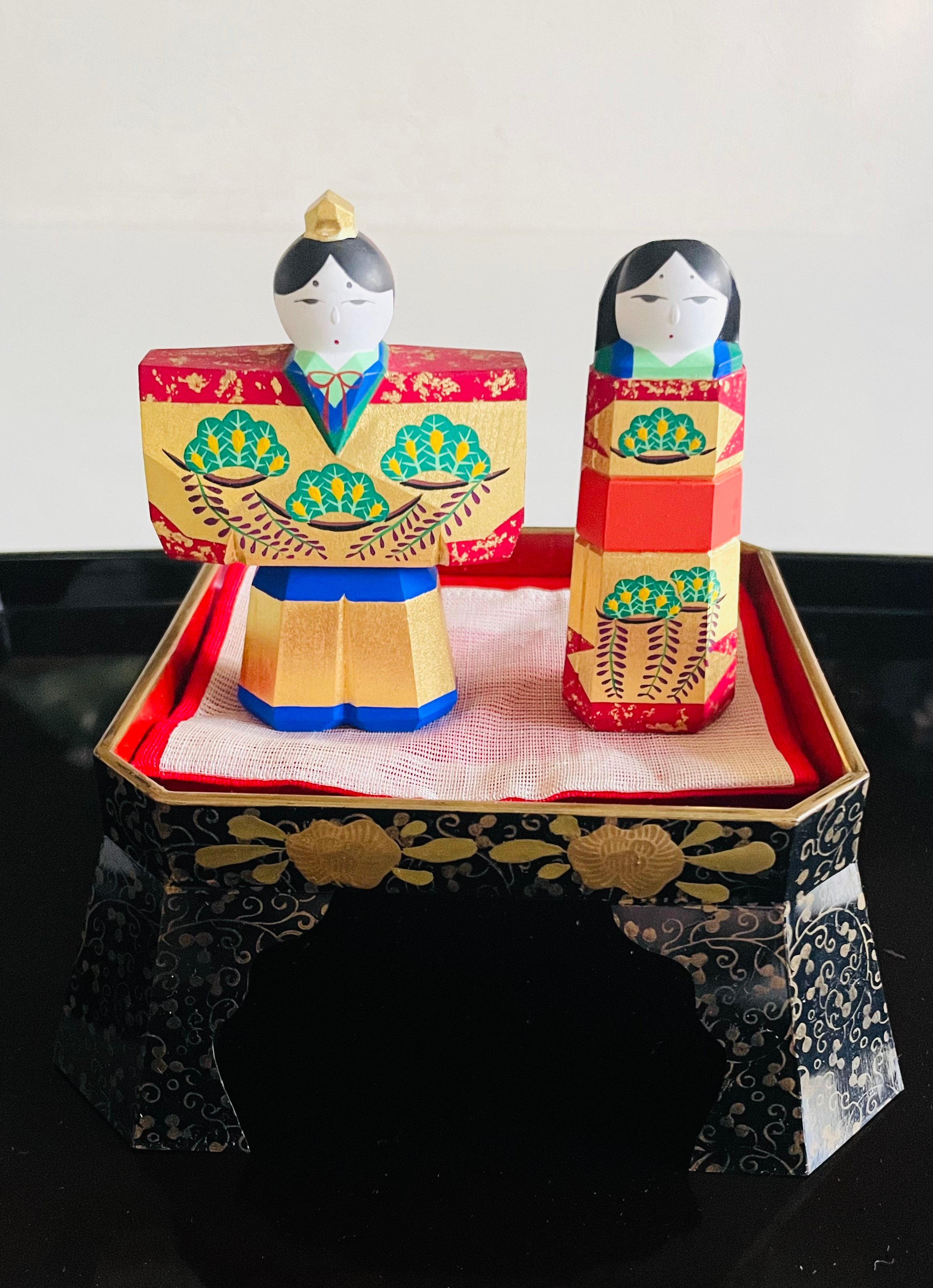 桐共箱入り】若草工房造 奈良一刀彫り 祝雛 立雛 | ginyoudo