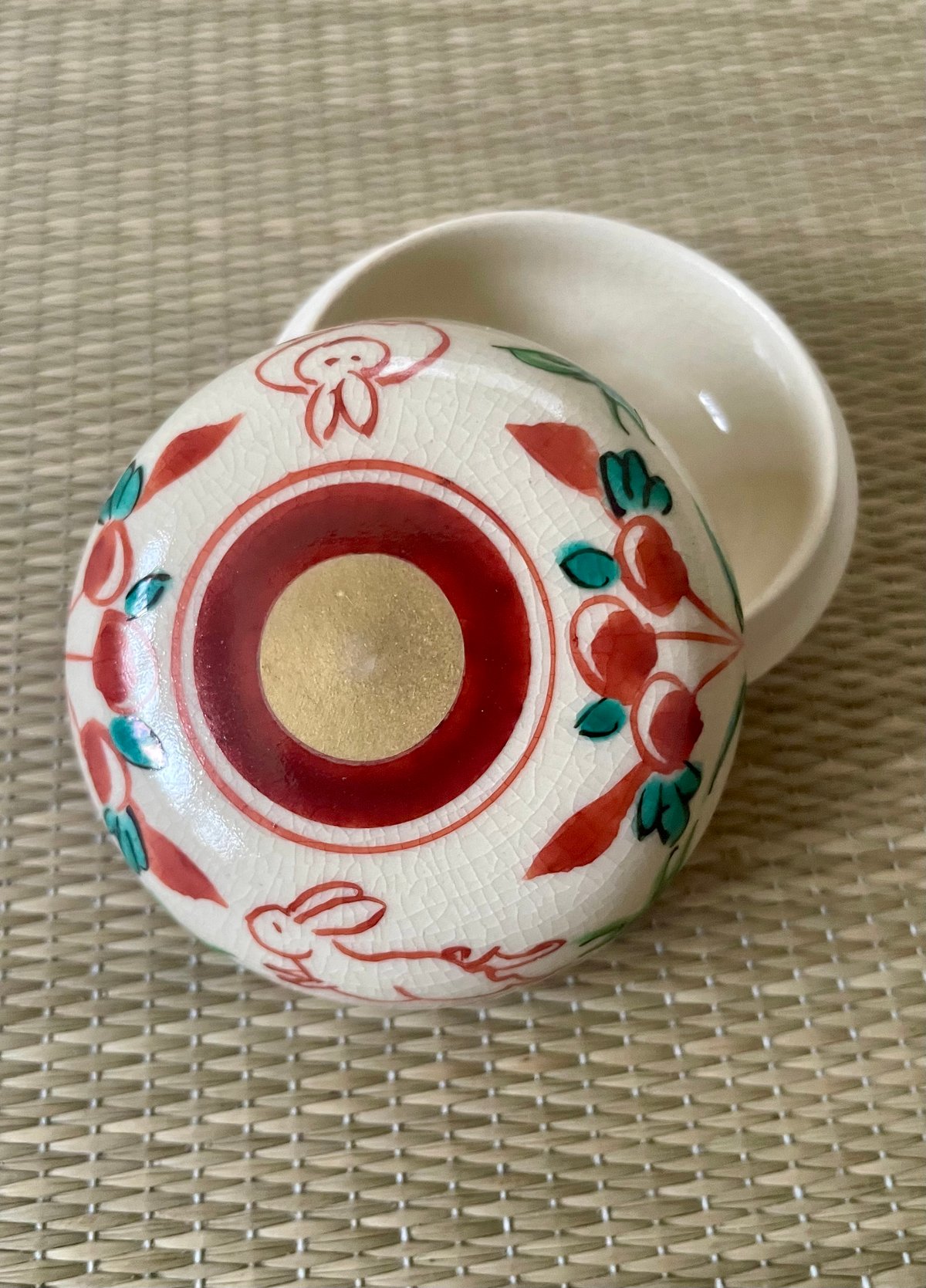 在銘】京焼 色絵 うさぎ（兎 ウサギ）香合 見立て薄茶器 | ginyoudo