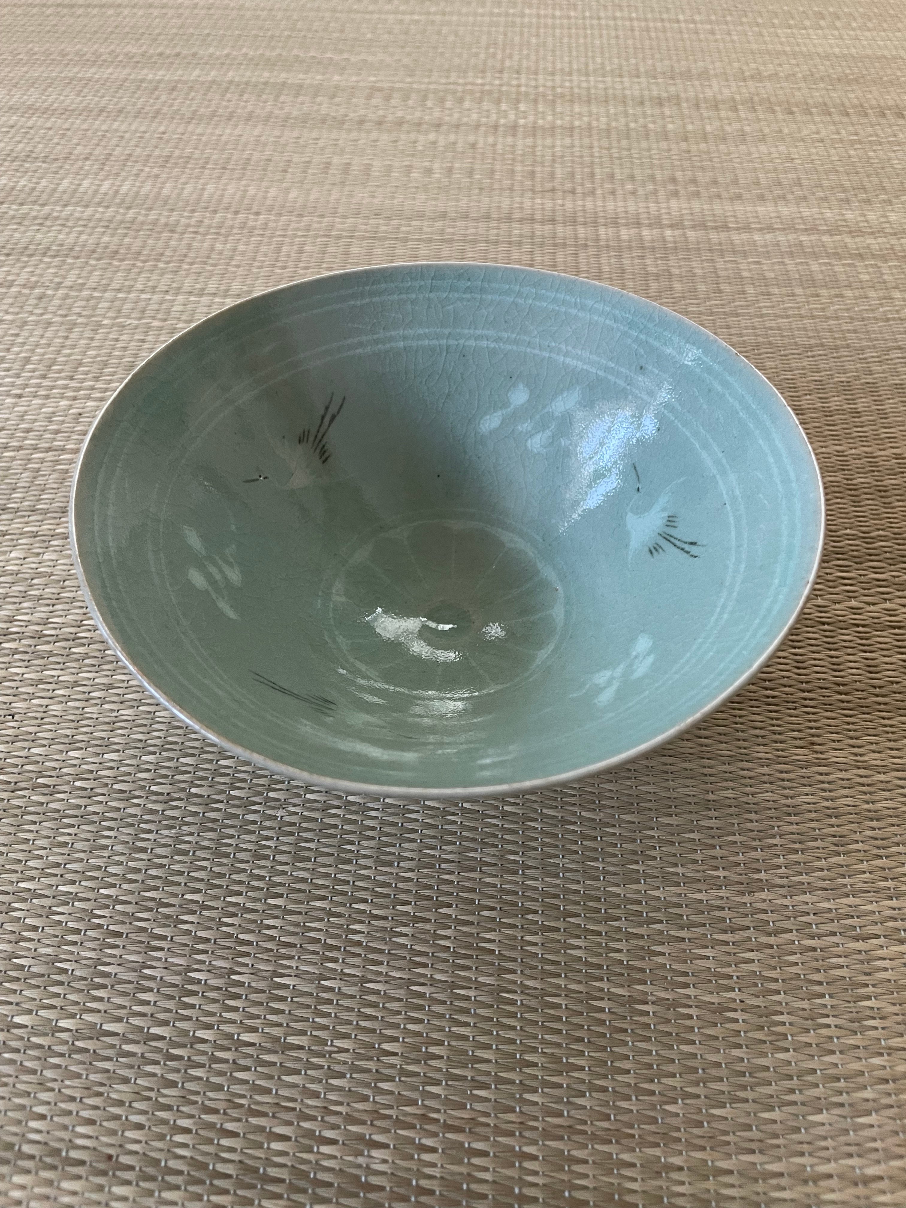 美品 桐共箱付】沙音窯 松月 金鐘浩造 高麗青磁 平茶碗 | ginyoudo